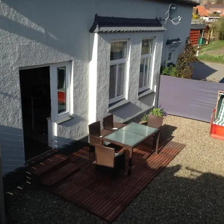 Insel Hus *