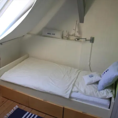 Insel Hus *