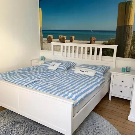 Holiday home Insel Hus