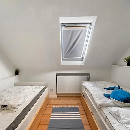 Insel Hus Φέμαρν