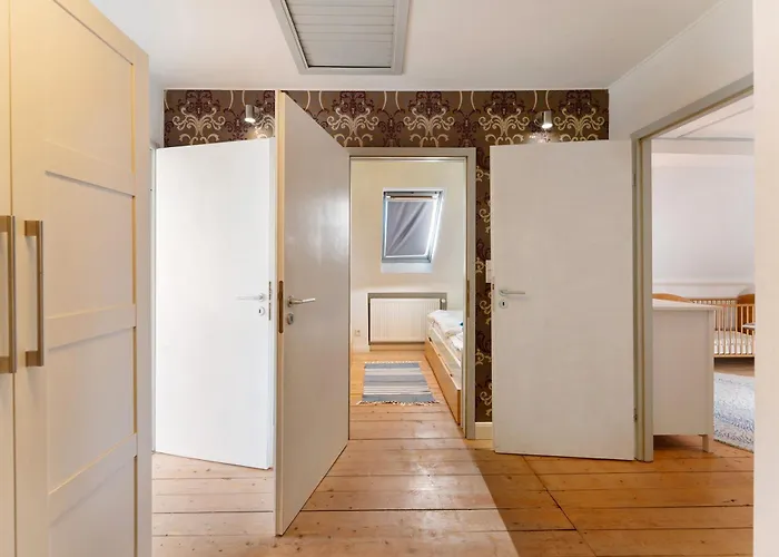 Insel Hus بيت للعطل *