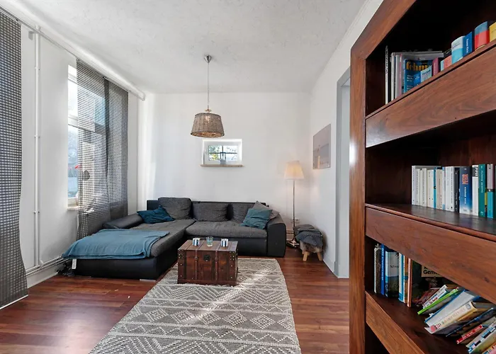 Insel Hus بيت للعطل *