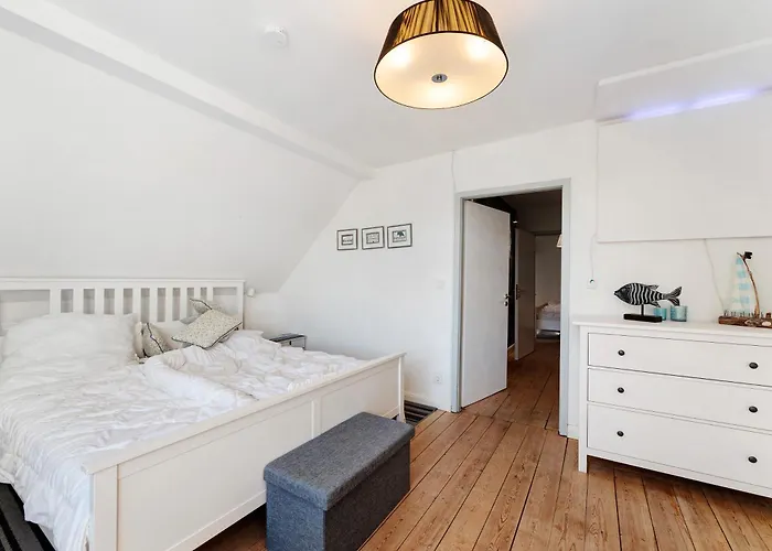 Insel Hus بيت للعطل فيهمارن