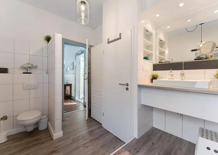 Insel Hus * فيهمارن